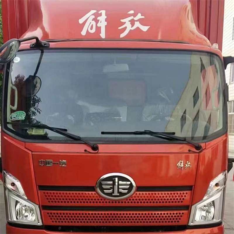 鹤岗至阳泉货运专线一站式物流服务，助力商业繁荣与发展